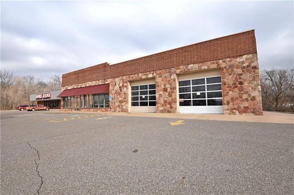 Tirebuilding_Kahkesh: 816 S Division St, Guthrie, OK 73044